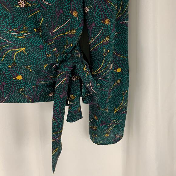 ModCloth Women's Wrap Around Floral Top Size Large - Picture 3 of 8